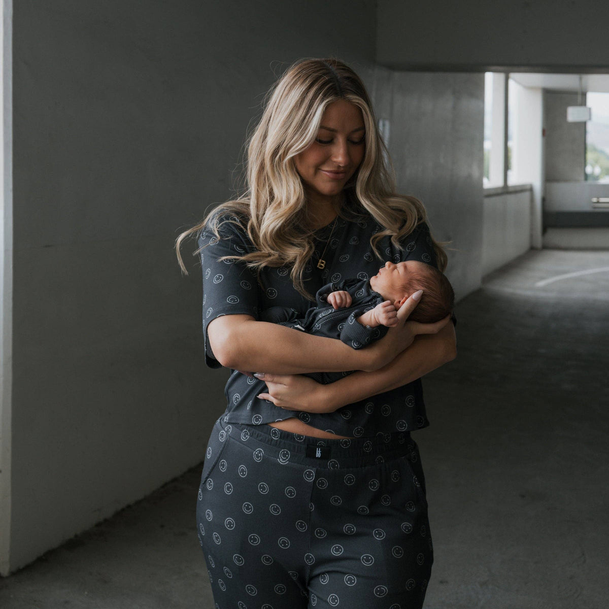 Forever French Baby Bamboo Zip Pajamas || Smiley Ribbed