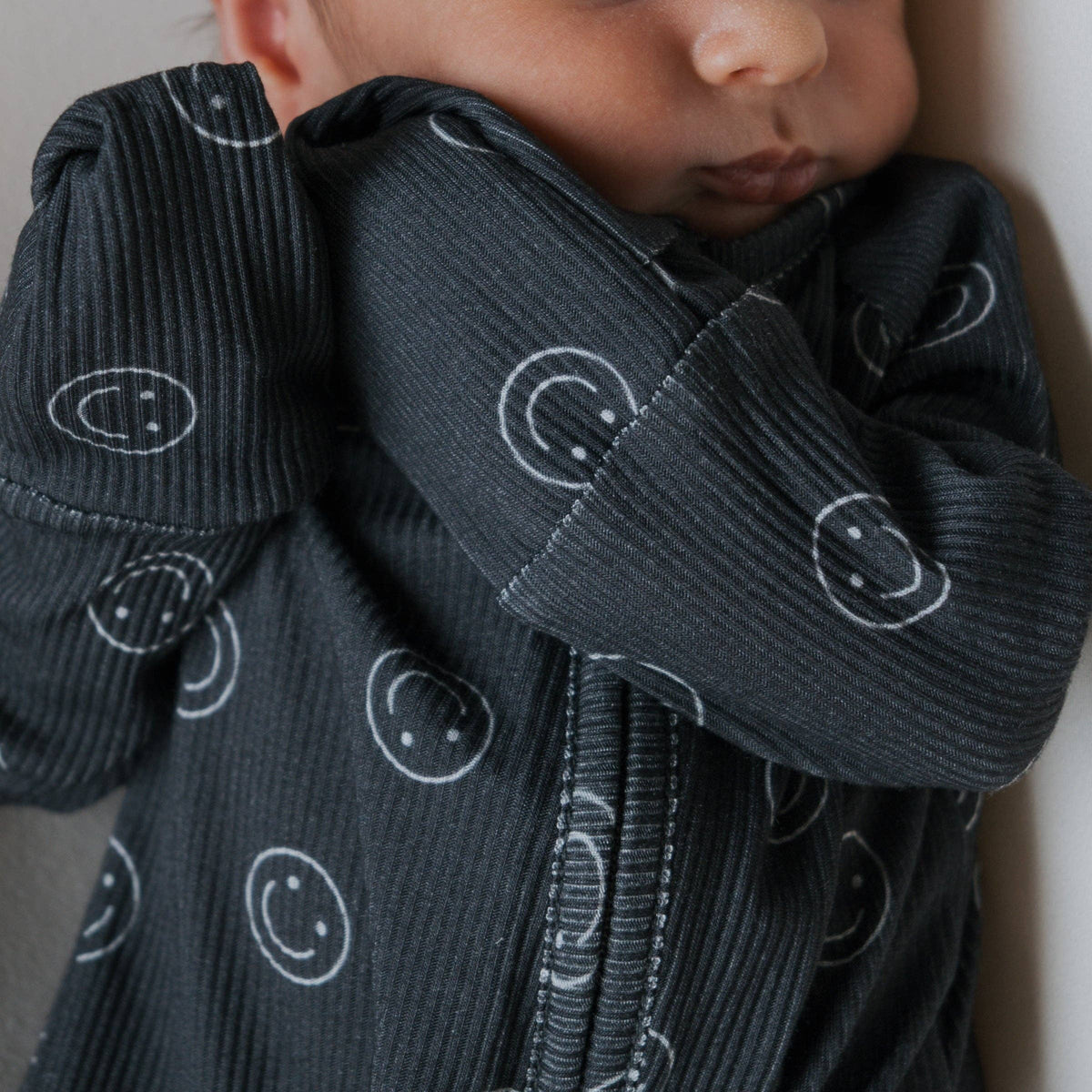 Forever French Baby Bamboo Zip Pajamas || Smiley Ribbed