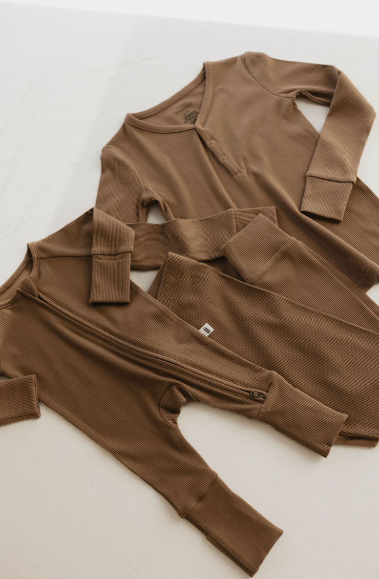 Forever French Baby Bamboo Zip Pajamas || Ribbed Milk Chocolate