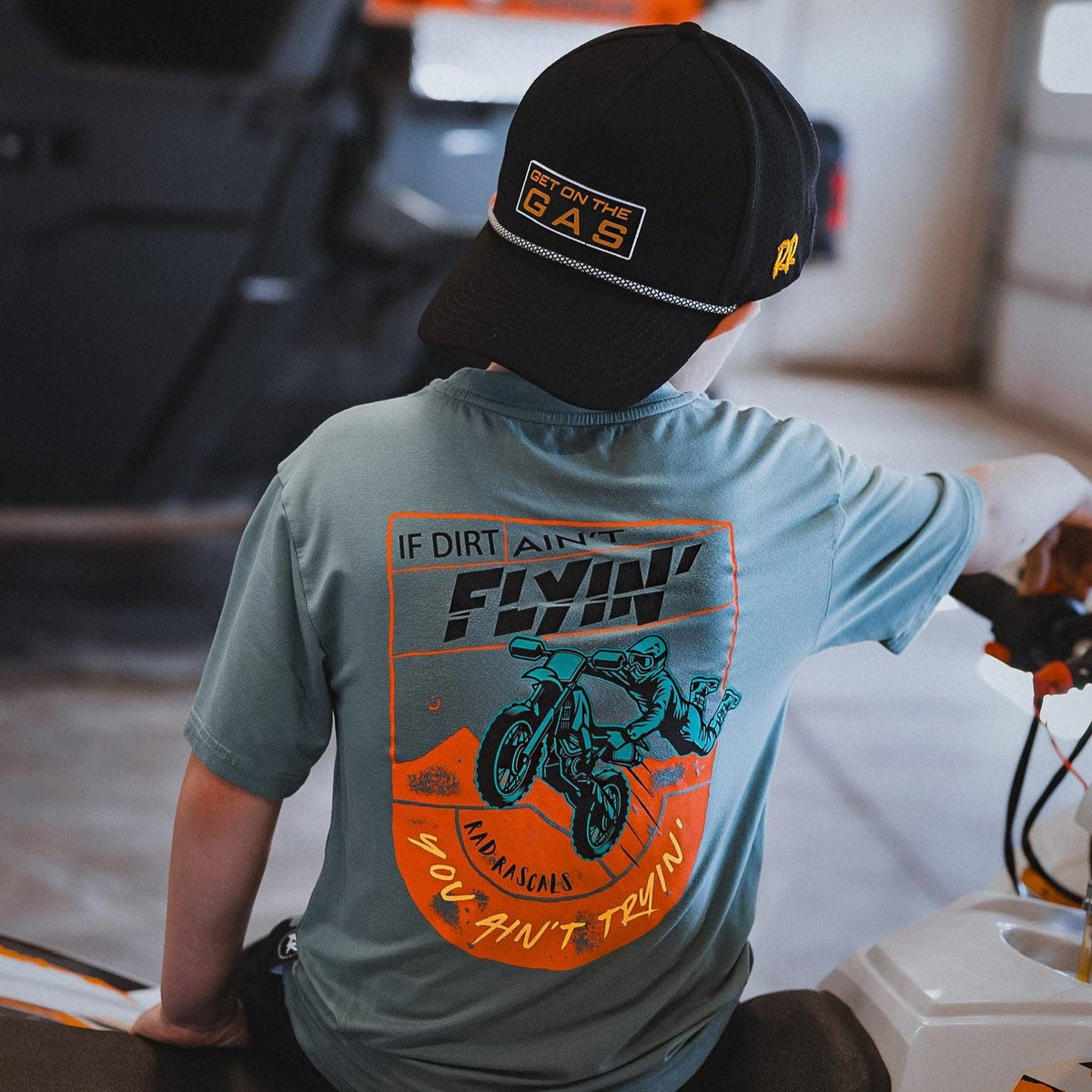 Rad Rascal T-Shirt || If Dirt Ain't Flyin'